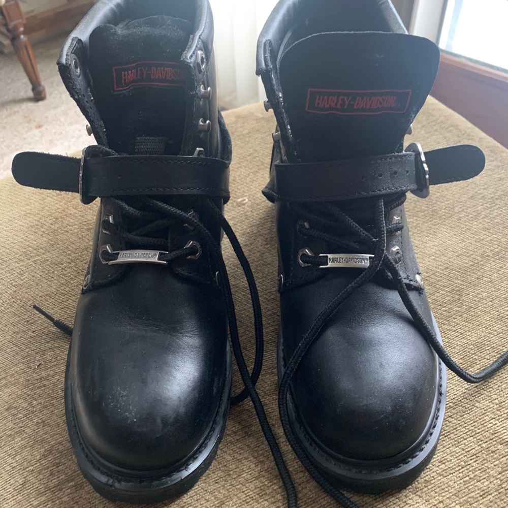 Harley-Davidson Black Leather Combat Boots with Silver Hardware - Picture 5 of 11